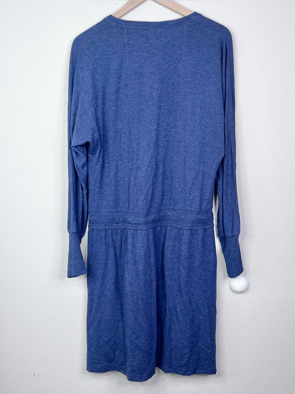 Athleta Blue V-neck Long Sleeve Dress Drawstring Waist Pockets Sz Large Sweater - Picture 5 of 11